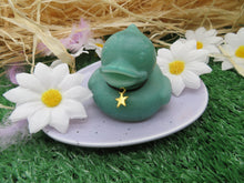 Load image into Gallery viewer, Oud Wood Bubbleduck Soap