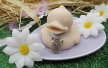 Load image into Gallery viewer, Snow Angel Bubbleduck Soap