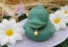 Load image into Gallery viewer, Oud Wood Bubbleduck
